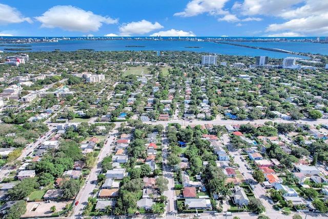 47 NW 49th St 3, Miami, FL 33127