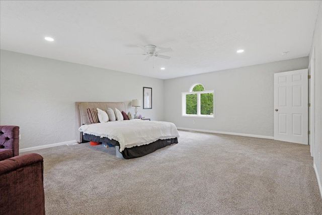 6456 W Court Street, Flint Twp, MI 48532