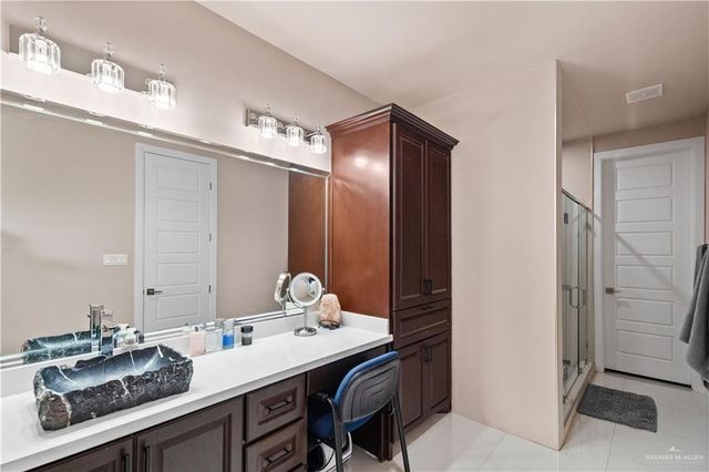 19118 Buck Fawn Drive, Edinburg, TX 78542