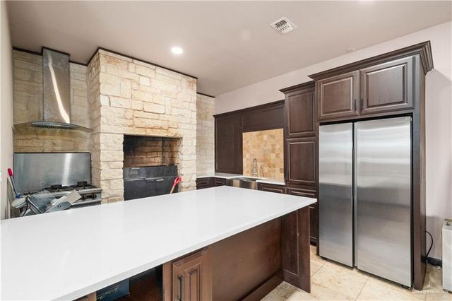 19118 Buck Fawn Drive, Edinburg, TX 78542