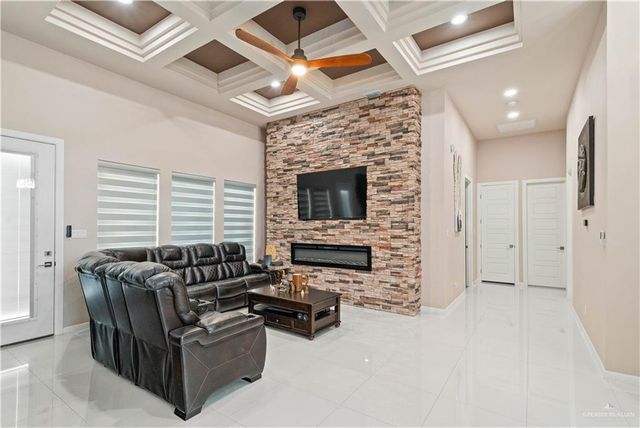 19118 Buck Fawn Drive, Edinburg, TX 78542