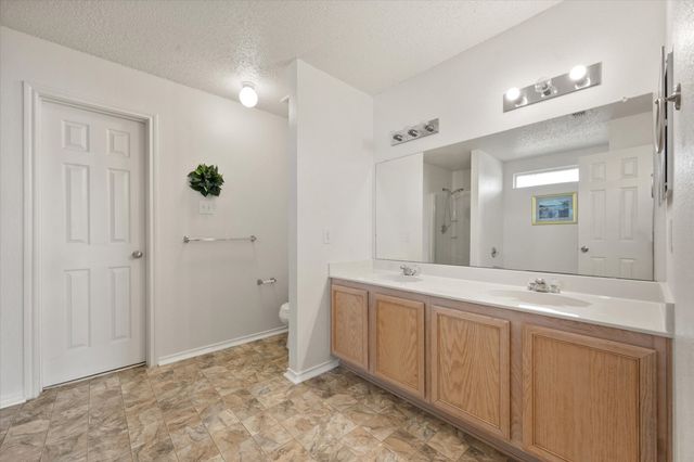 511 Travis Ranch Trail, Arlington, TX 76002