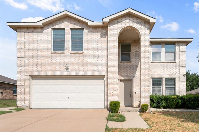511 Travis Ranch Trail, Arlington, TX 76002