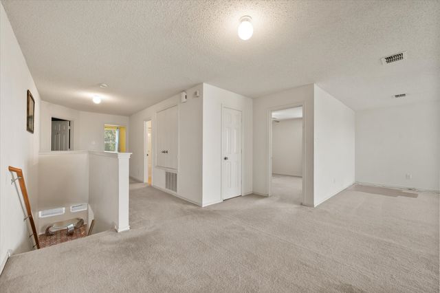 511 Travis Ranch Trail, Arlington, TX 76002