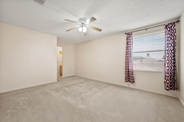 511 Travis Ranch Trail, Arlington, TX 76002