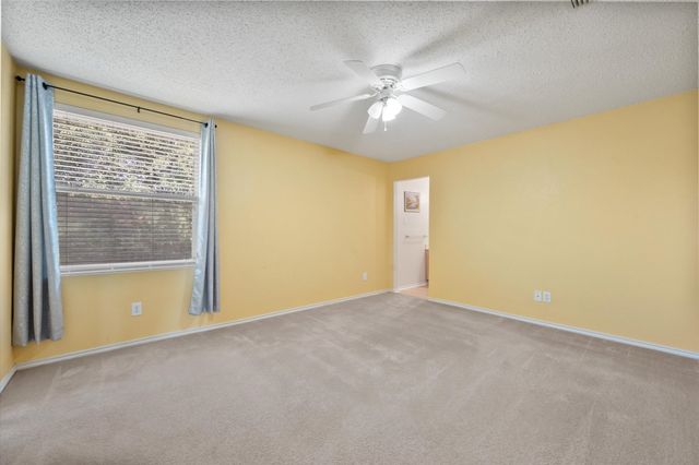 511 Travis Ranch Trail, Arlington, TX 76002