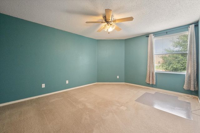 511 Travis Ranch Trail, Arlington, TX 76002
