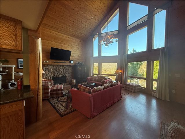 28147 N Lake Wohlford Road, Valley Center, CA 92082