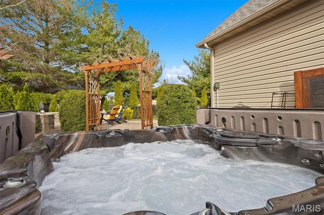 3324 Piazza Lane, Edwardsville, IL 62025