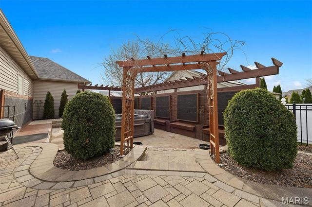 3324 Piazza Lane, Edwardsville, IL 62025