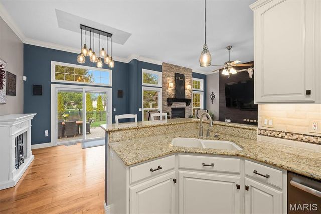 3324 Piazza Lane, Edwardsville, IL 62025