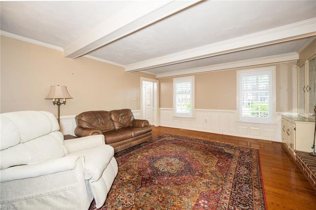 413 Wickwood DR, Chesapeake, VA 23322