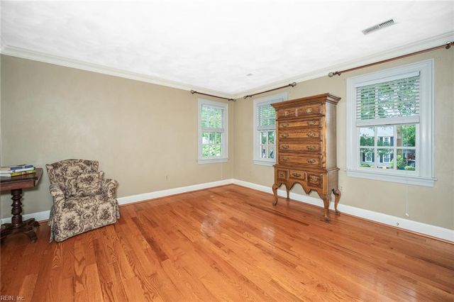413 Wickwood DR, Chesapeake, VA 23322
