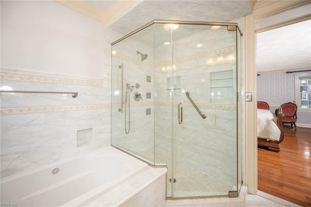 413 Wickwood DR, Chesapeake, VA 23322