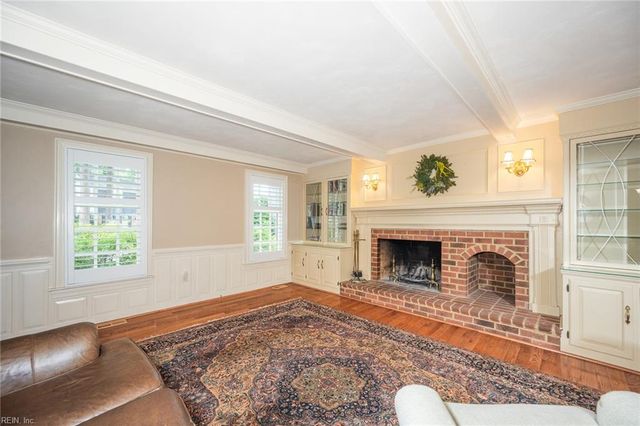 413 Wickwood DR, Chesapeake, VA 23322