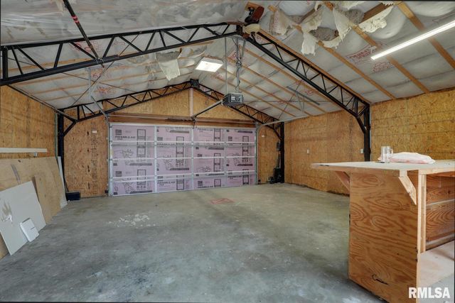 2219 Lind Street, Quincy, IL 62301