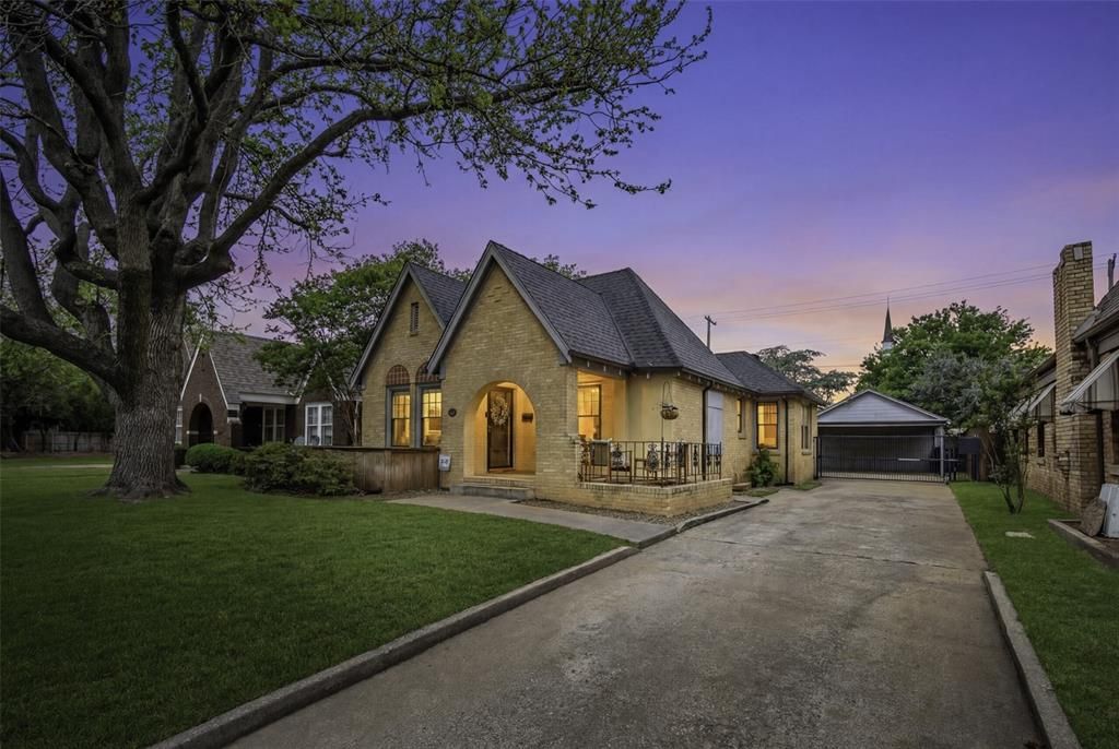 717 NW 42nd Street, Oklahoma City, OK 73118