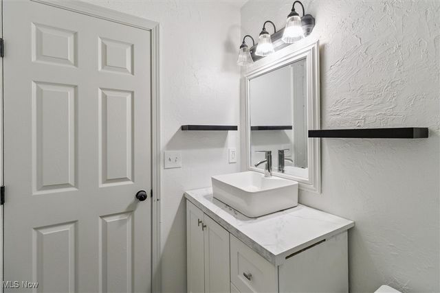 3930 Wood Road, Madison, OH 44057