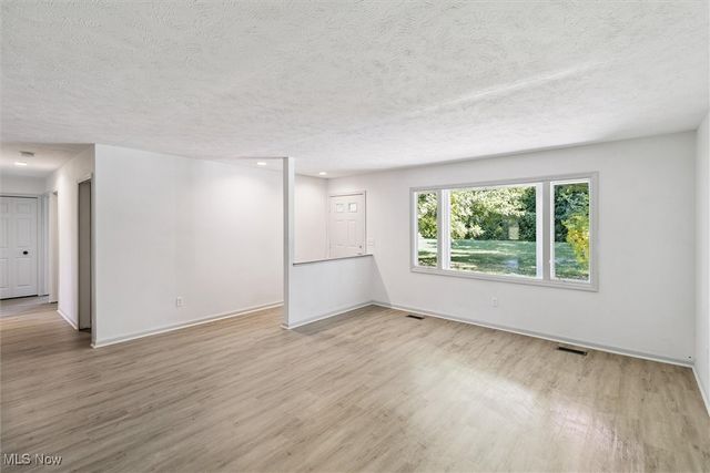 3930 Wood Road, Madison, OH 44057