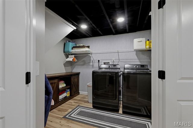 202 Morewood Drive, Manchester, MO 63011