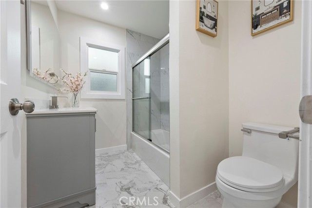 160 W 121st St, Los Angeles, CA 90061