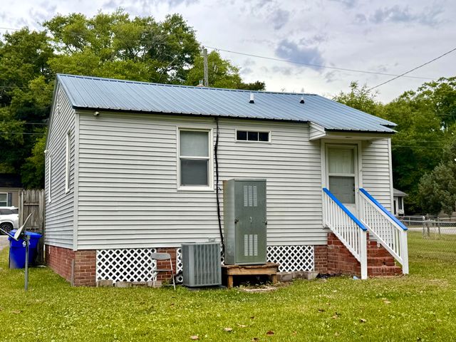 2684 Madden Drive, North Charleston, SC 29405