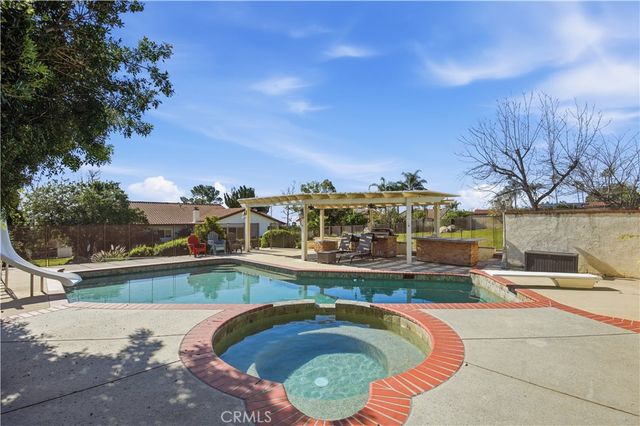 10902 Wilson, Rancho Cucamonga, CA 91737