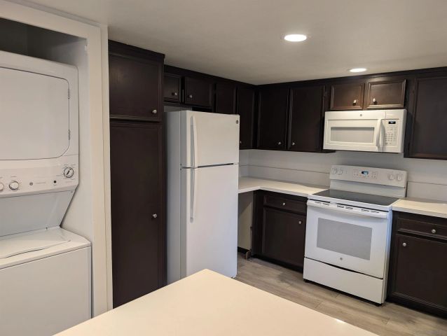 2142 Grand Ave G, San Diego, CA 92109