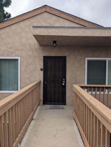 2142 Grand Ave G, San Diego, CA 92109