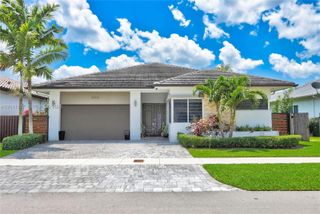 15012 SW 177th Ter, Miami, FL 33187