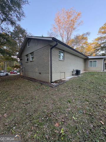 657 Utoy Court, Jonesboro, GA 30238