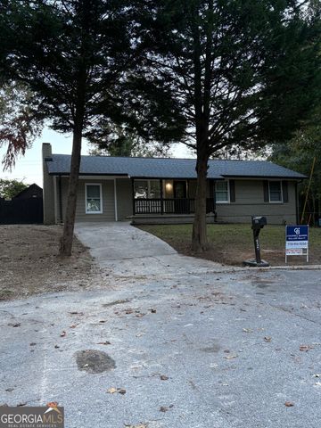 657 Utoy Court, Jonesboro, GA 30238