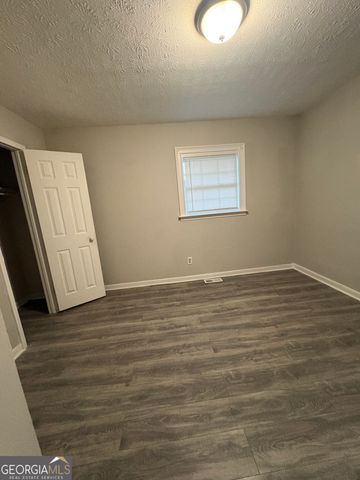 657 Utoy Court, Jonesboro, GA 30238