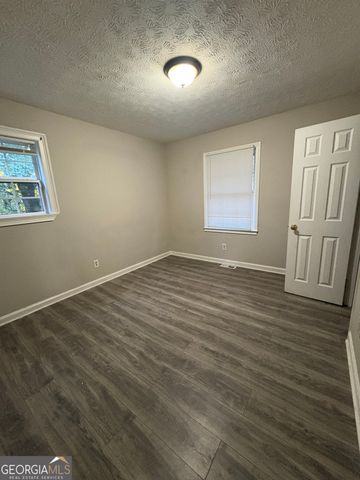 657 Utoy Court, Jonesboro, GA 30238
