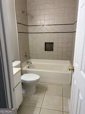 657 Utoy Court, Jonesboro, GA 30238