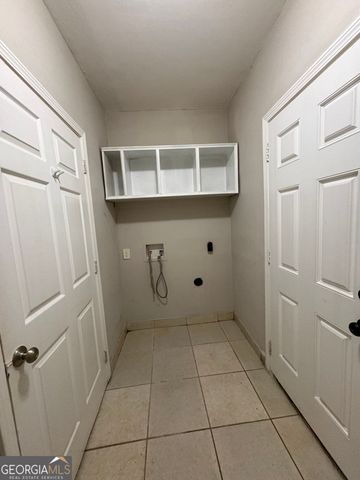 657 Utoy Court, Jonesboro, GA 30238