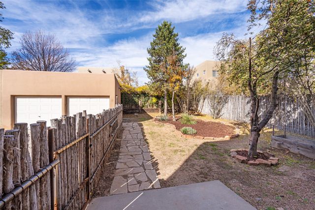 4259 Snow Bird, Santa Fe, NM 87507