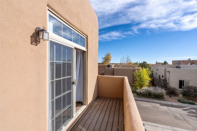 4259 Snow Bird, Santa Fe, NM 87507