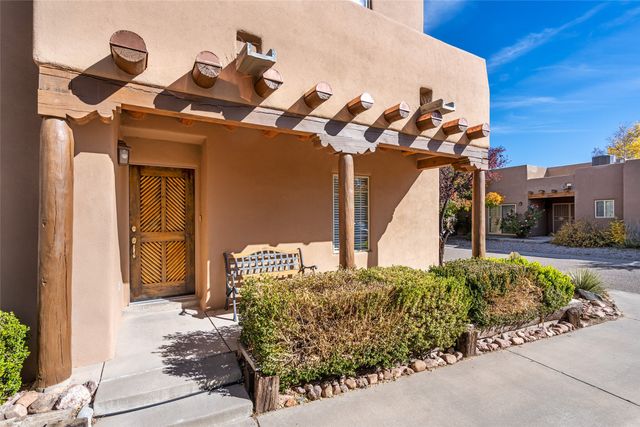 4259 Snow Bird, Santa Fe, NM 87507