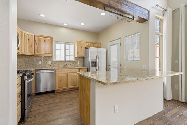 4259 Snow Bird, Santa Fe, NM 87507