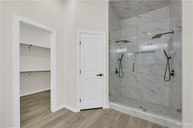 8015 N 48th Lane, Mcallen, TX 78504