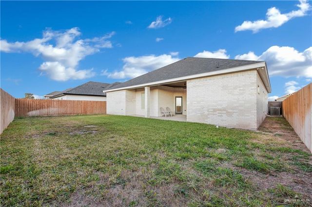 8015 N 48th Lane, Mcallen, TX 78504