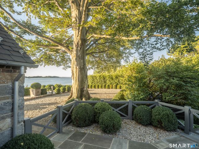 16 Nathan Hale Drive, Norwalk, CT 06854