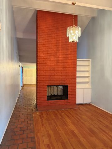 13360 Southview Lane, Dallas, TX 75240