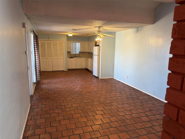 13360 Southview Lane, Dallas, TX 75240