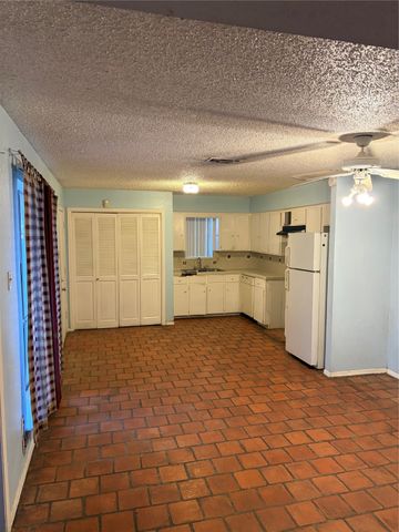 13360 Southview Lane, Dallas, TX 75240