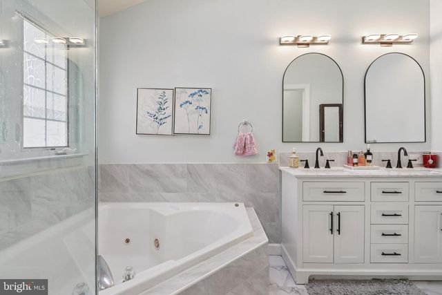 14209 PARKER FARM WAY, Silver Spring, MD 20906