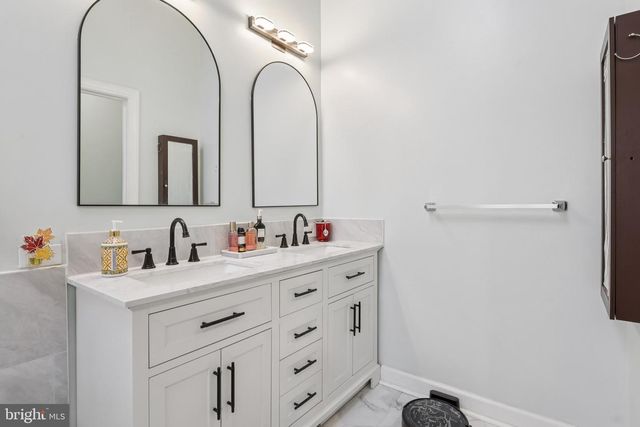 14209 PARKER FARM WAY, Silver Spring, MD 20906