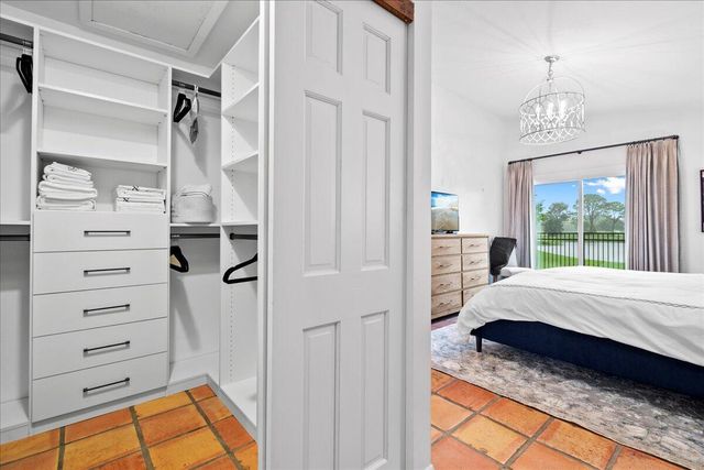 2542 Bedford Mews Drive, Wellington, FL 33414