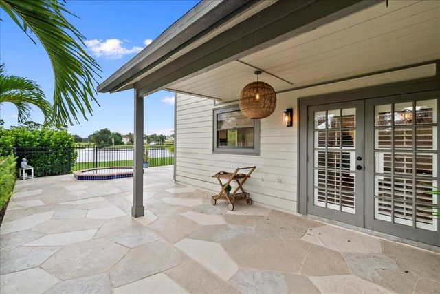 2542 Bedford Mews Drive, Wellington, FL 33414
